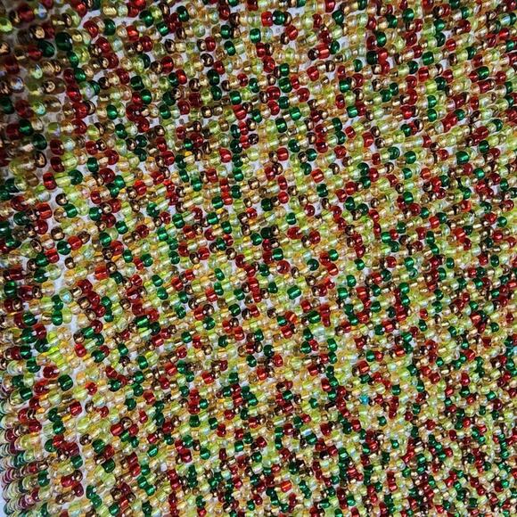 Vintage unbranded glass seed beaded gold, red & green clutch chain handle purse - Picture 2 of 16